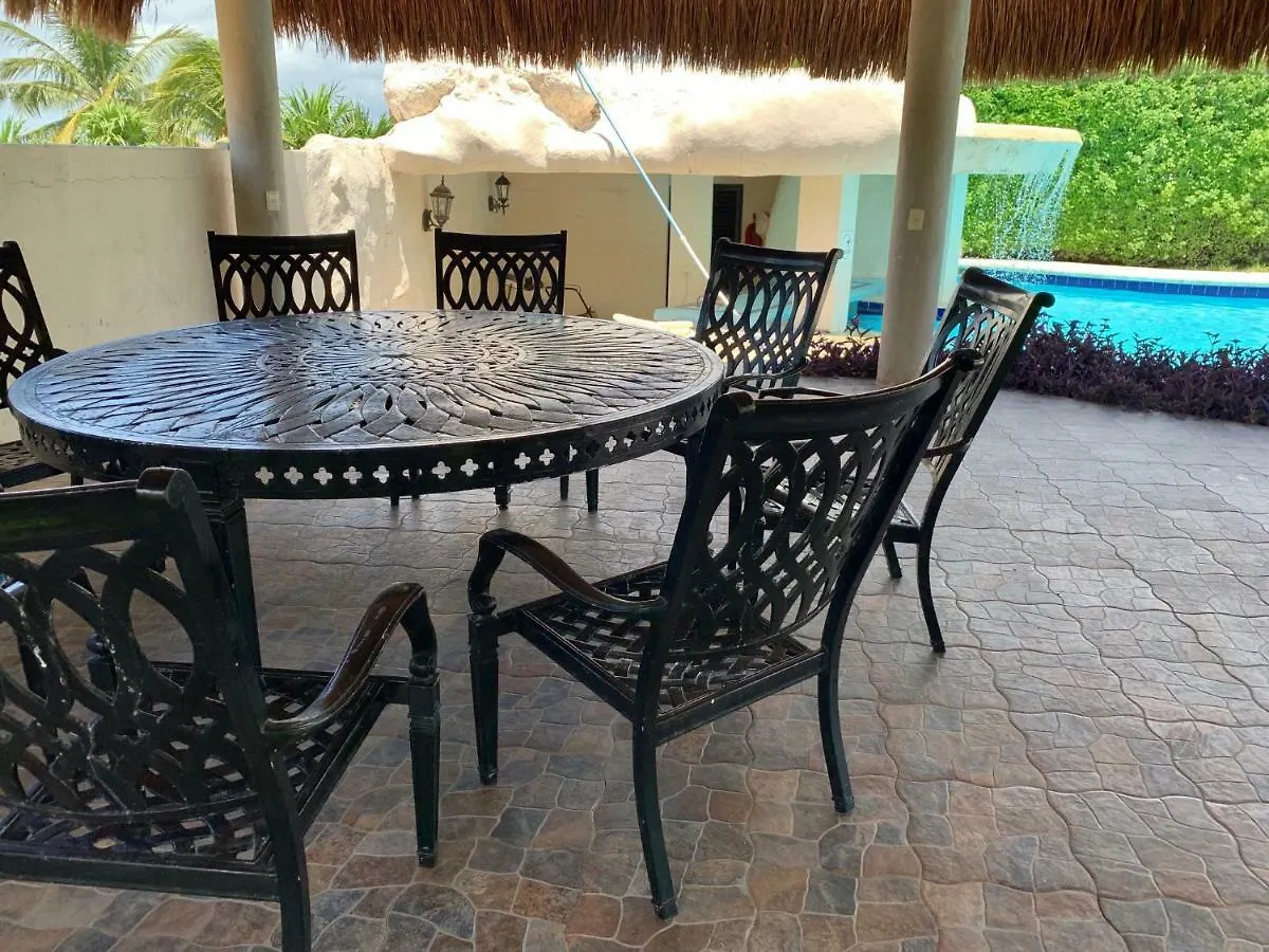 Casa Frida Villa Cancun Guest house