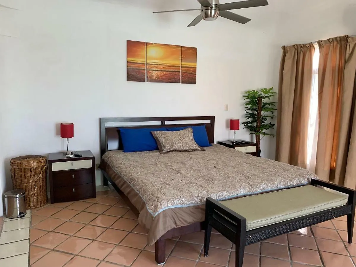 Guest house Casa Frida Villa Cancun Mexico