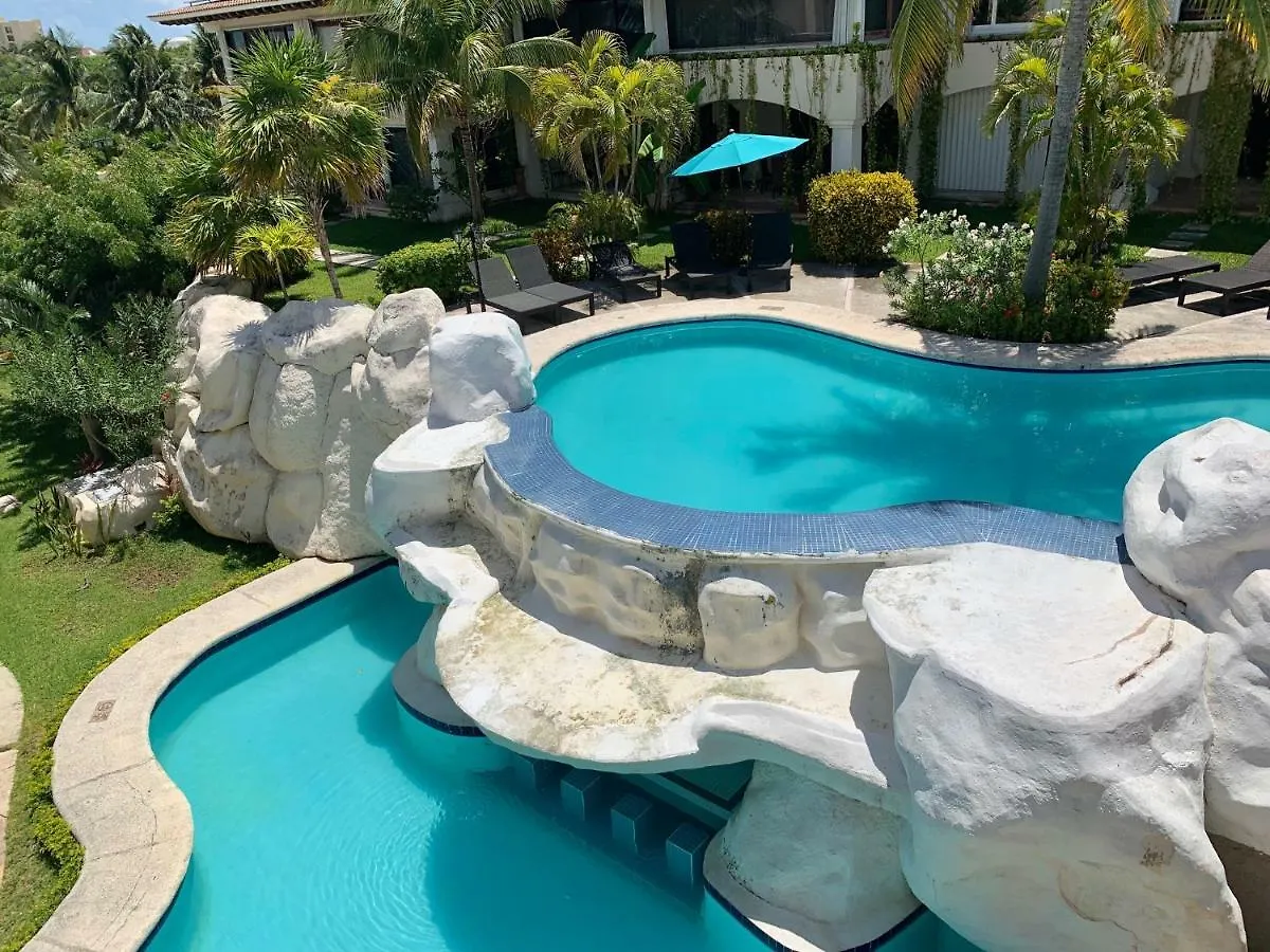 Guest house Casa Frida Villa Cancun Mexico